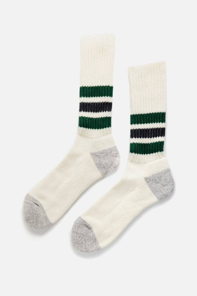 RoToTo Coarse Ribbed Old School Socks in Green Charcoal feature a white retro design with gray toes and heels, plus two green and one black stripe near the top. These comfort socks are crafted in Japan by RoToTo for premium quality.